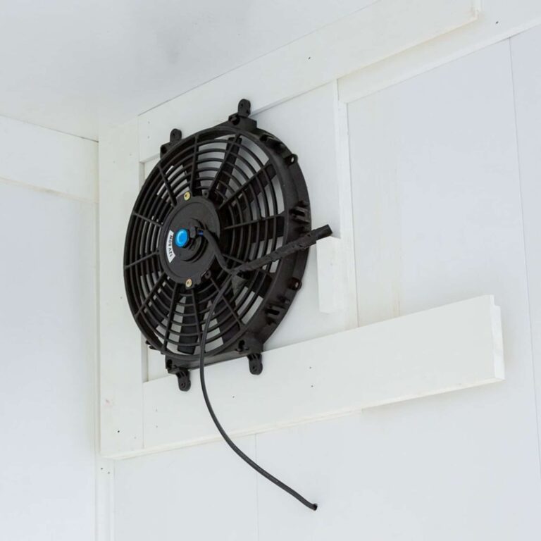 Kennel Climate Control- 12V Exhaust Fan with Gable Shutters